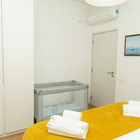 Violet House Your Place To Kwatera prywatna Vila Nova de Gaia
