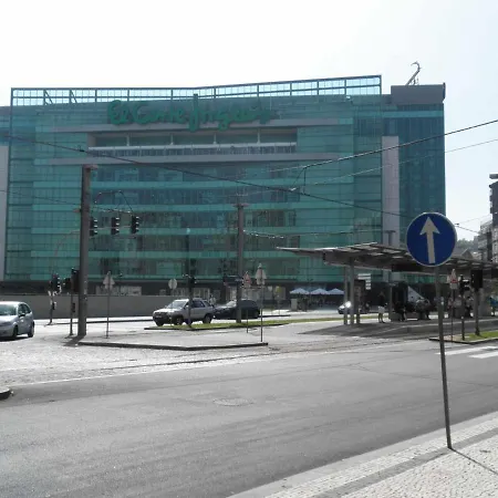 Violet House Your Place To