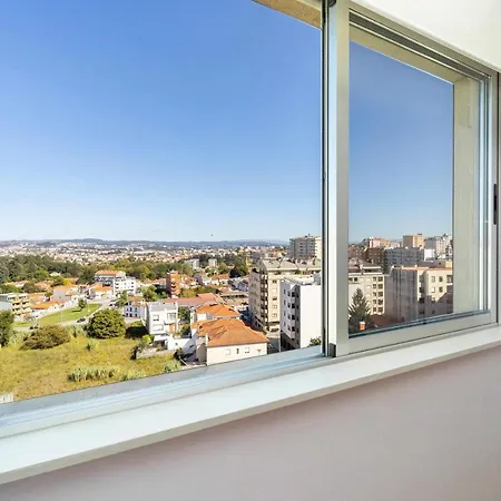 Violet House Your Place To Pansiyon Vila Nova de Gaia