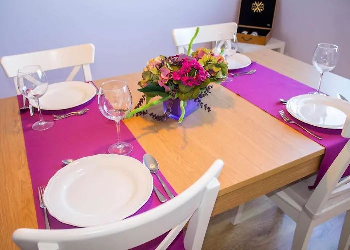 Violet House Your Place To